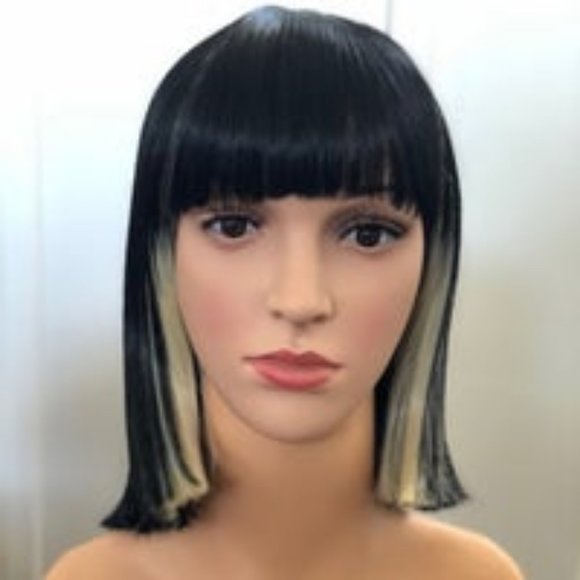Black wig with Blonde Front Streaks main image 4